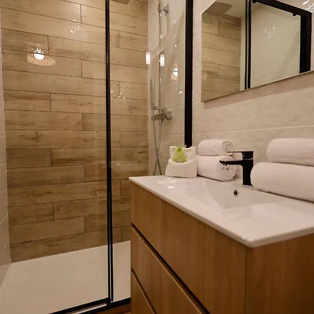 Héliopolis D 51 - 4 Personnes Agde