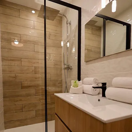 Héliopolis D 51 - 4 Personnes *