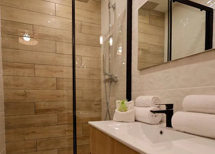 Studio Heliopolis D 51 By Agn- 4 Personnes *